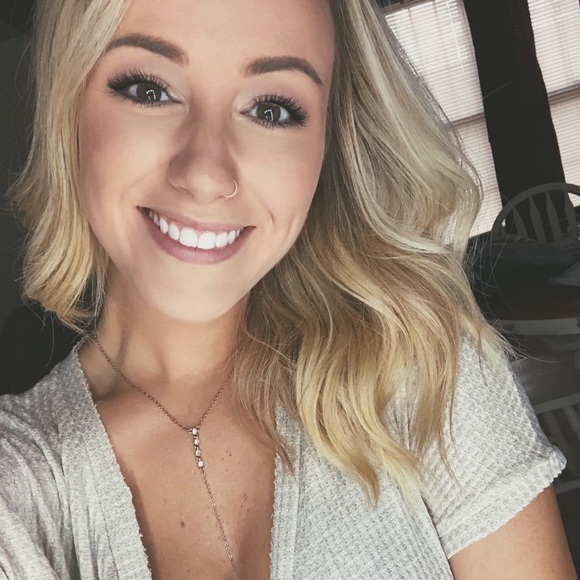 Meet your Posher, Kortney - Picture 1 of 1